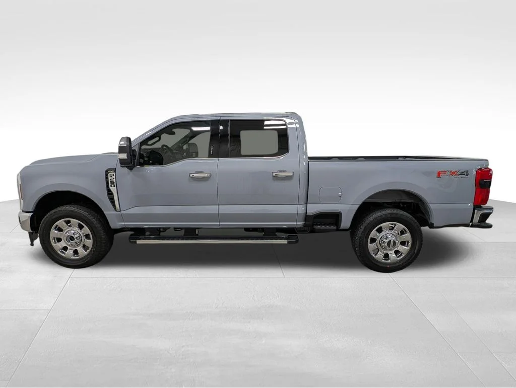 New 2026 Glacier Gray Metallic Tri-Coat Ford F-250® Lariat® image 1