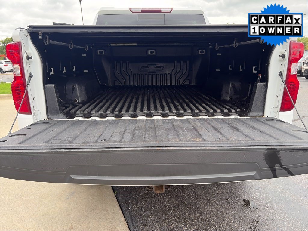 Used 2019 Summit White Chevrolet LT image 32