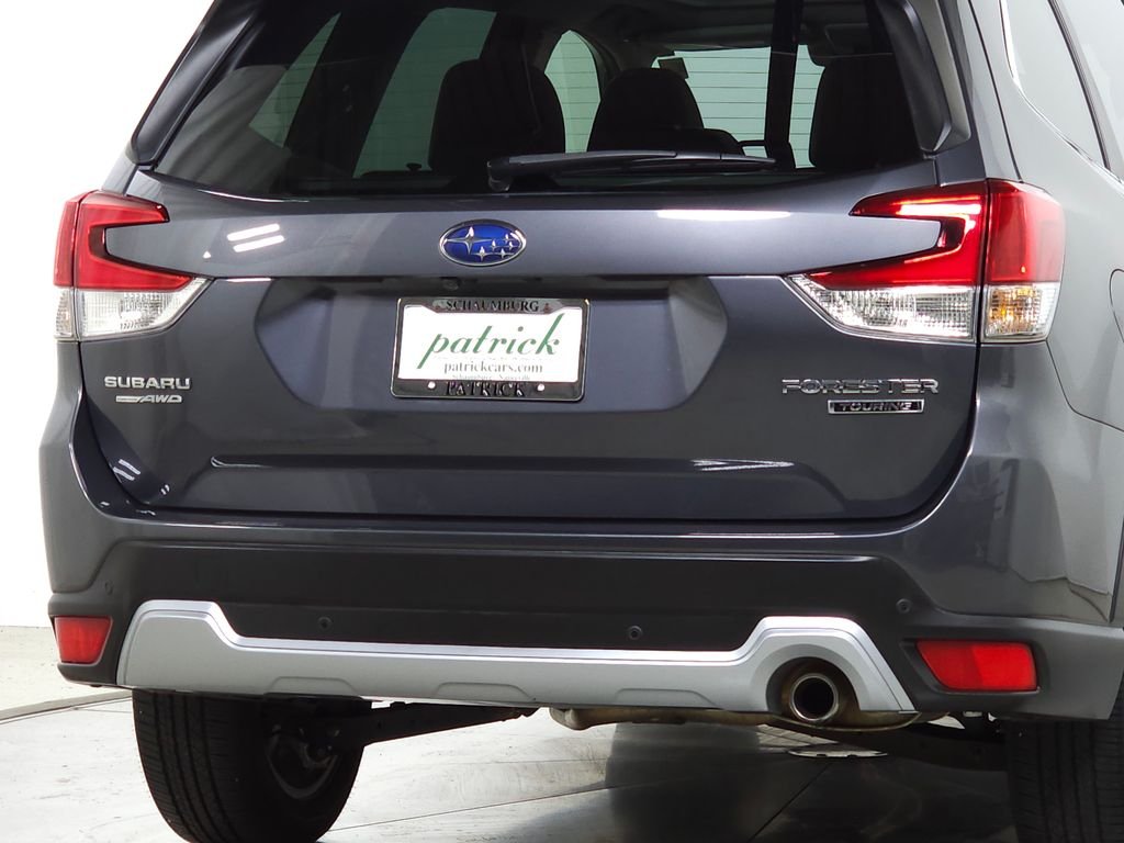 Used 2021 Magnetite Gray Metallic Subaru Touring image 10
