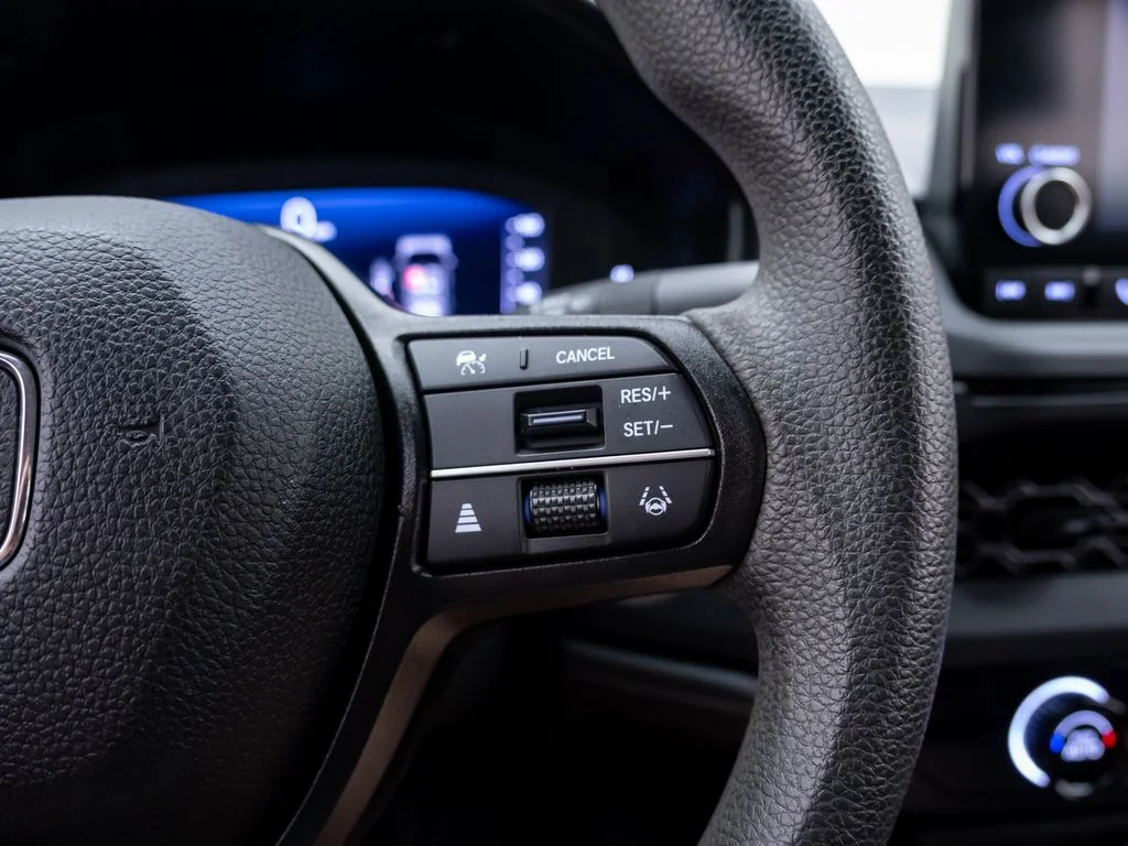 Certified Used 2023  Honda LX image 29