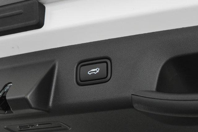 New 2026 White Hyundai SEL Premium AWD image 84