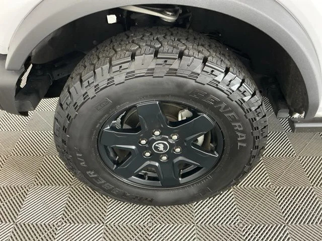 Certified Used 2025 Oxford White Ford Big Bend image 29