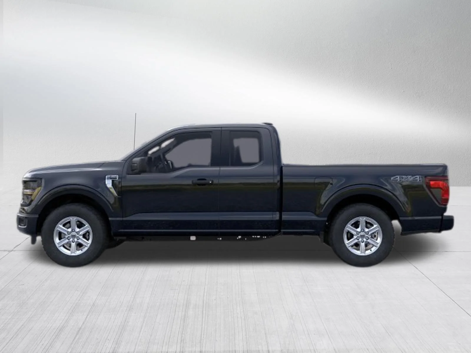 New 2026 Agate Black Metallic Ford XLT image 3