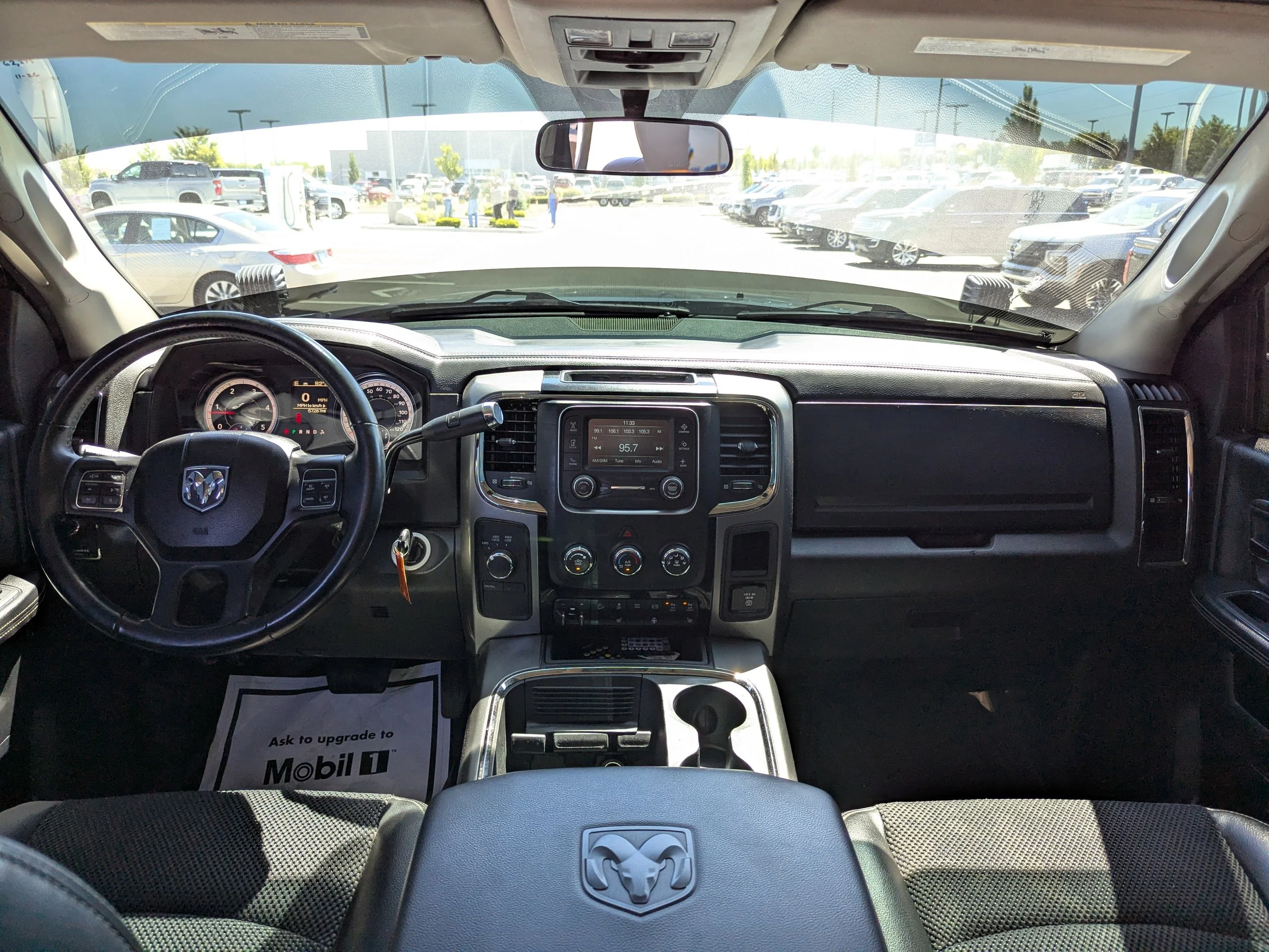 Used 2018 Brilliant Black Crystal Pearlcoat Ram Big Horn image 28