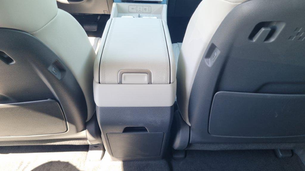 New 2026 White Hyundai SEL image 15