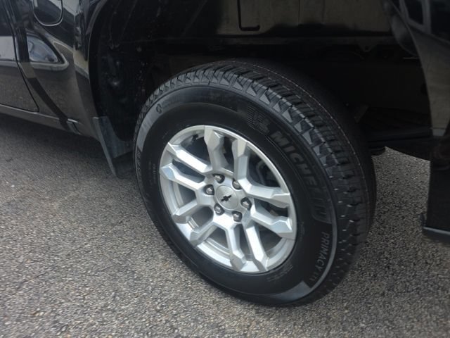 Used 2026 Black Chevrolet RST image 10