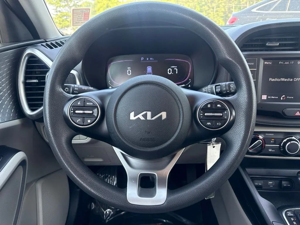 Used 2024 White Kia LX image 14