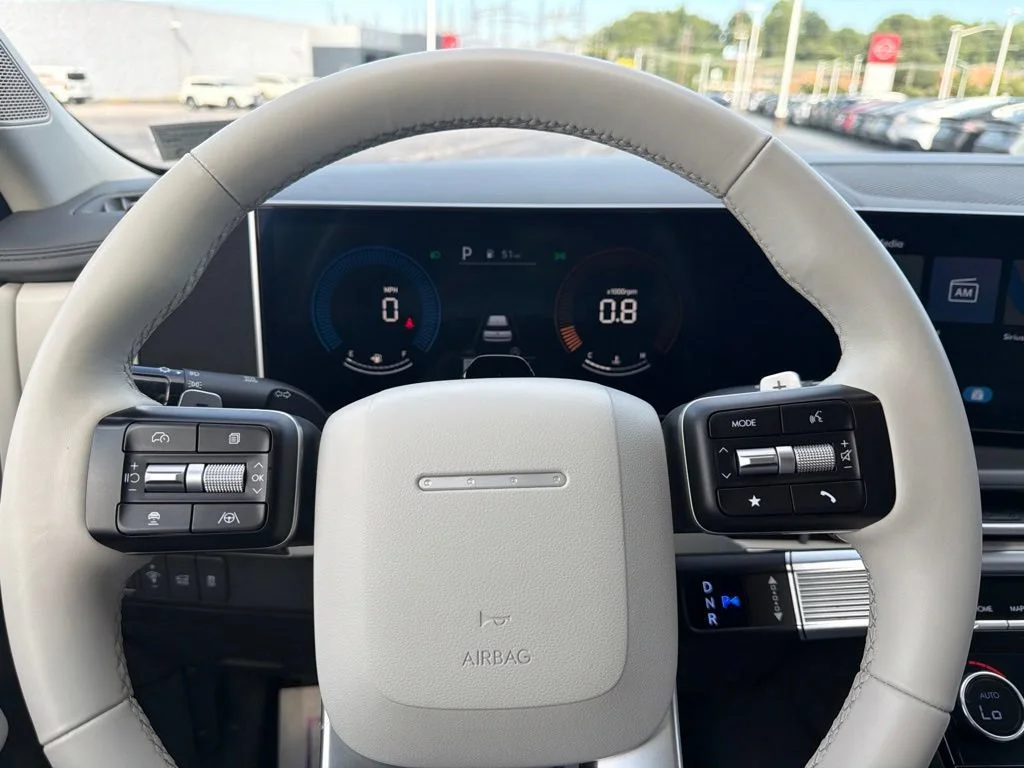 Used 2024 Serenity White Hyundai SEL image 20