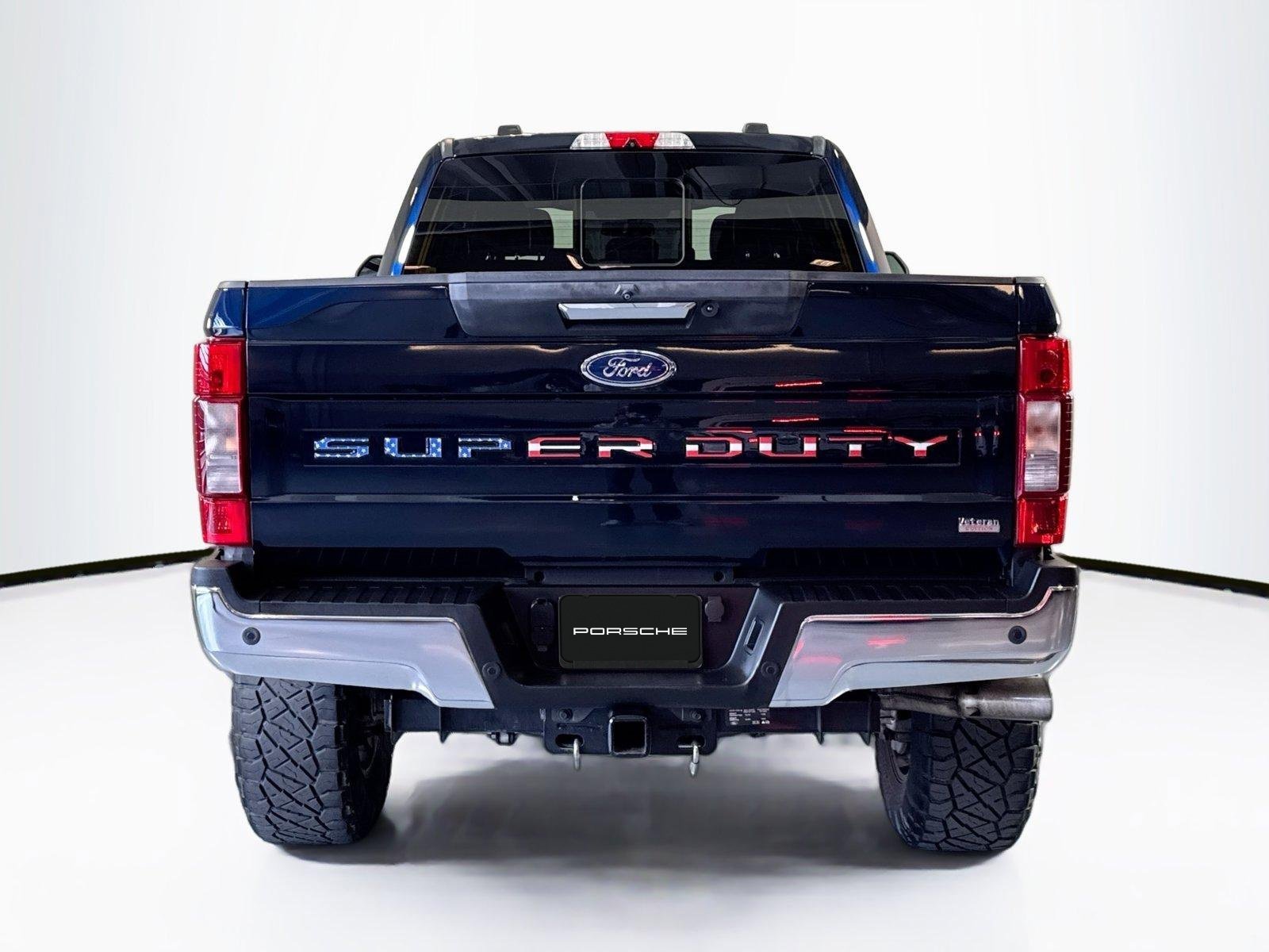 Used 2022 Antimatter Blue Metallic Ford LARIAT image 24