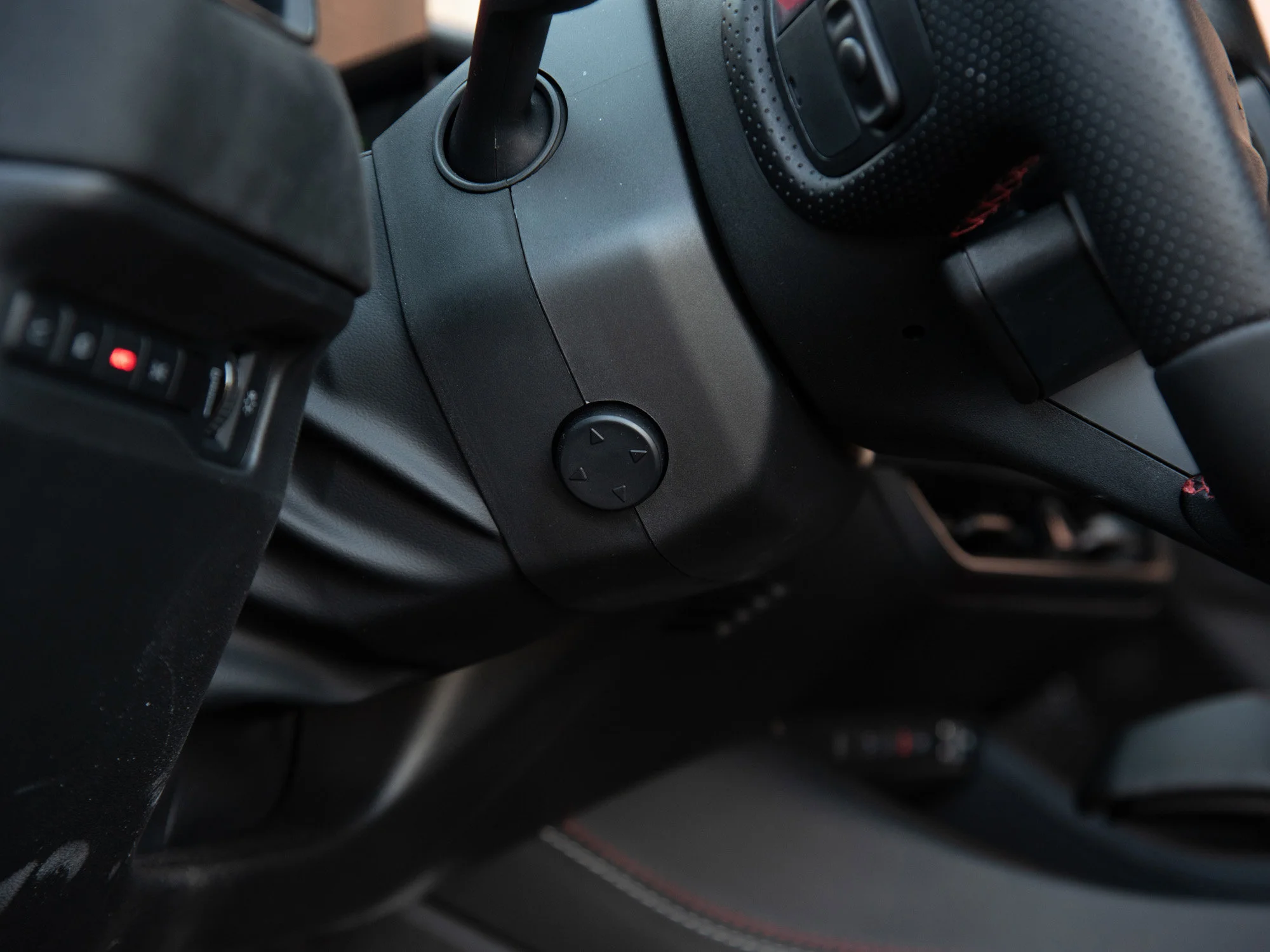 Used 2024 White Dodge Scat Pack Awd, 670 image 14