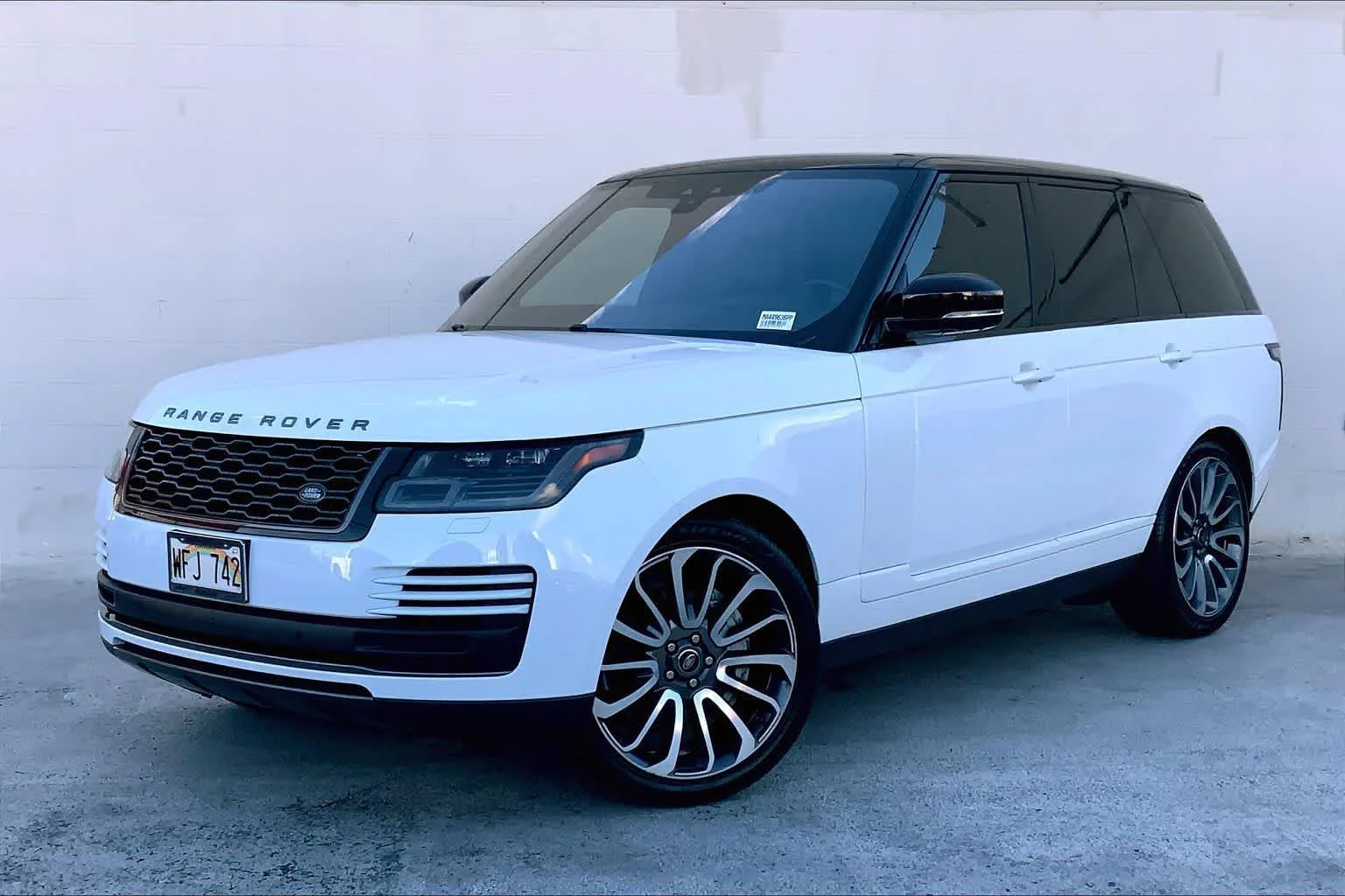 2021 Land Rover Range Rover 3.0 P360 MHEV's photo
