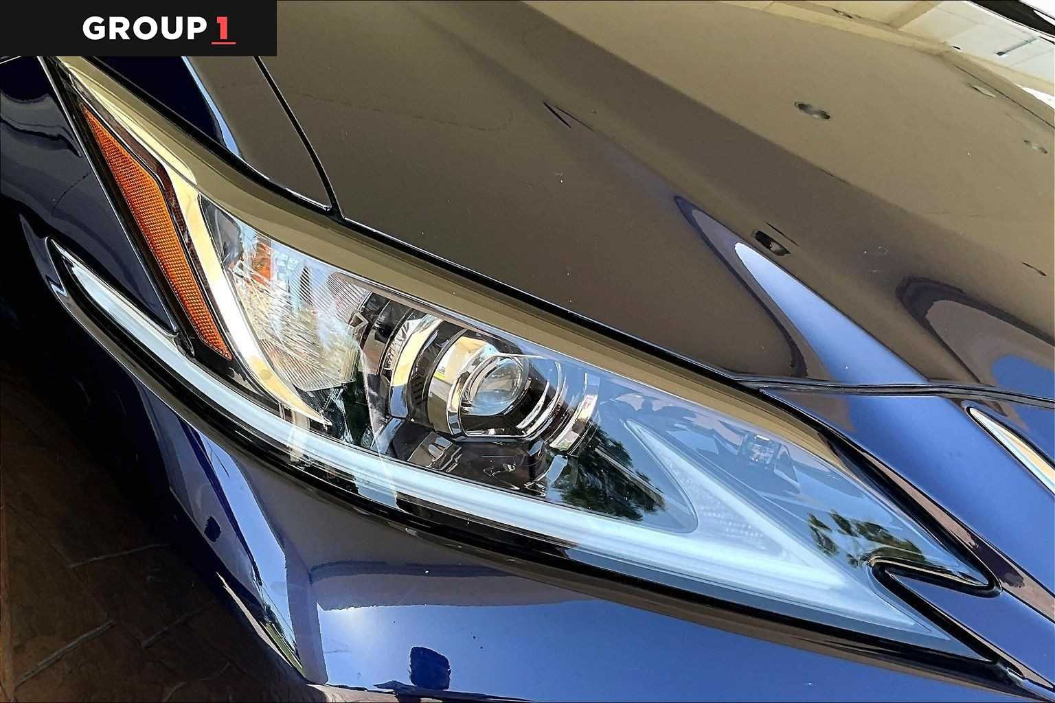 Certified Used 2025 Nightfall Mica Lexus  image 25