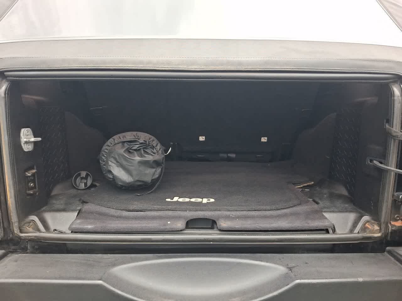 Used 2013 Black Clearcoat Jeep Sport image 27