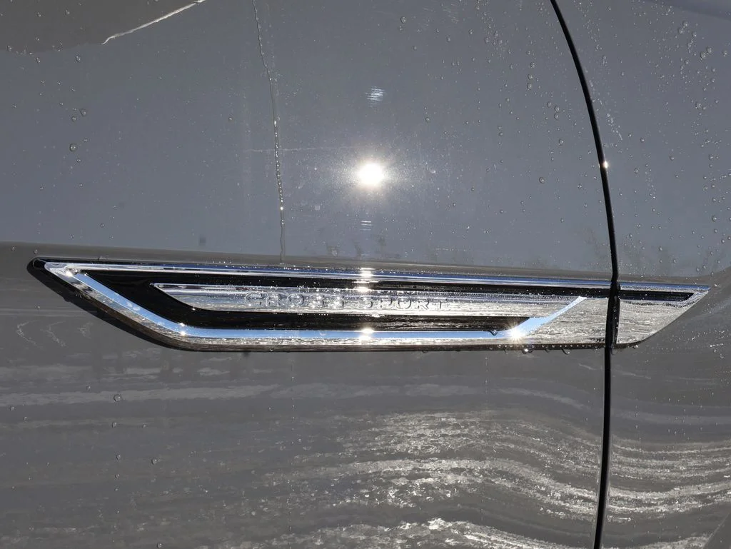 New 2026 Gray Volkswagen 2.0T SEL Premium R-Line image 40