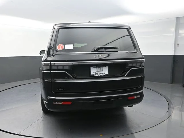 New 2026 High Gloss Black Exterior Paint Jeep Summit Reserve image 8