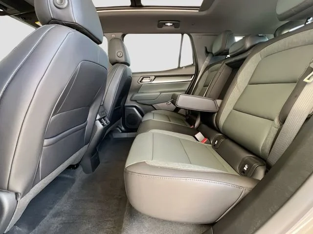 2026 GMC Terrain AT4 - Photo 17