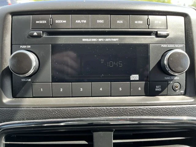 Used 2014 Blue Dodge SXT image 14