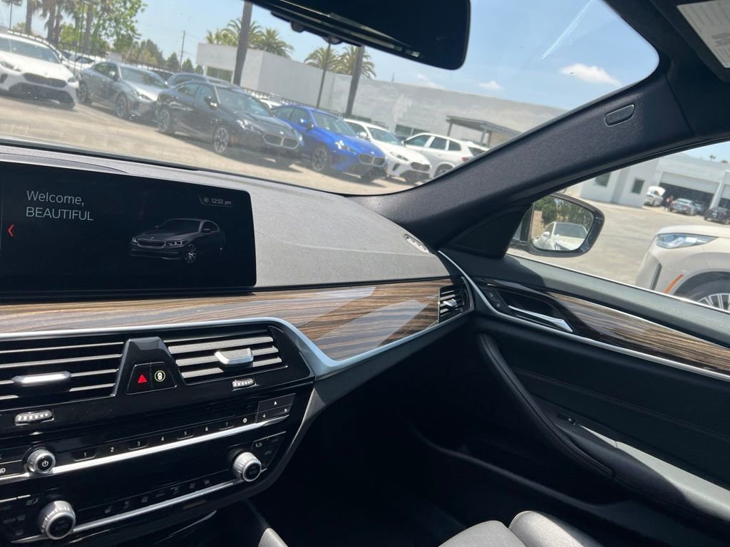 Used 2019 Bluestone Metallic BMW 540i image 15