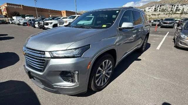2023 Chevrolet Traverse AWD Premier's photo