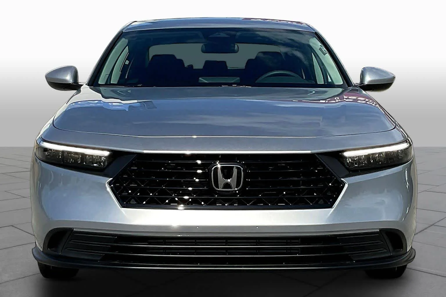 New 2026 Solar Silver Metallic Honda LX image 3