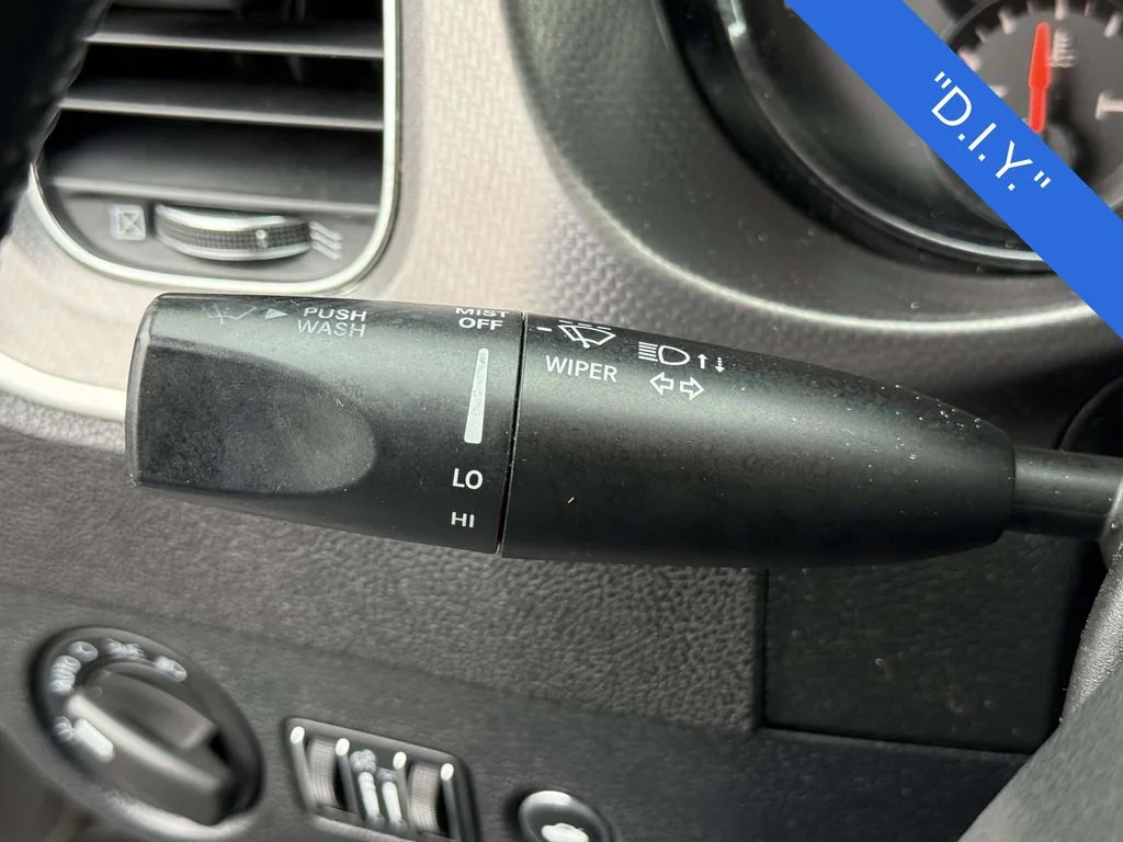 2014 Dodge Charger SE - Photo 25