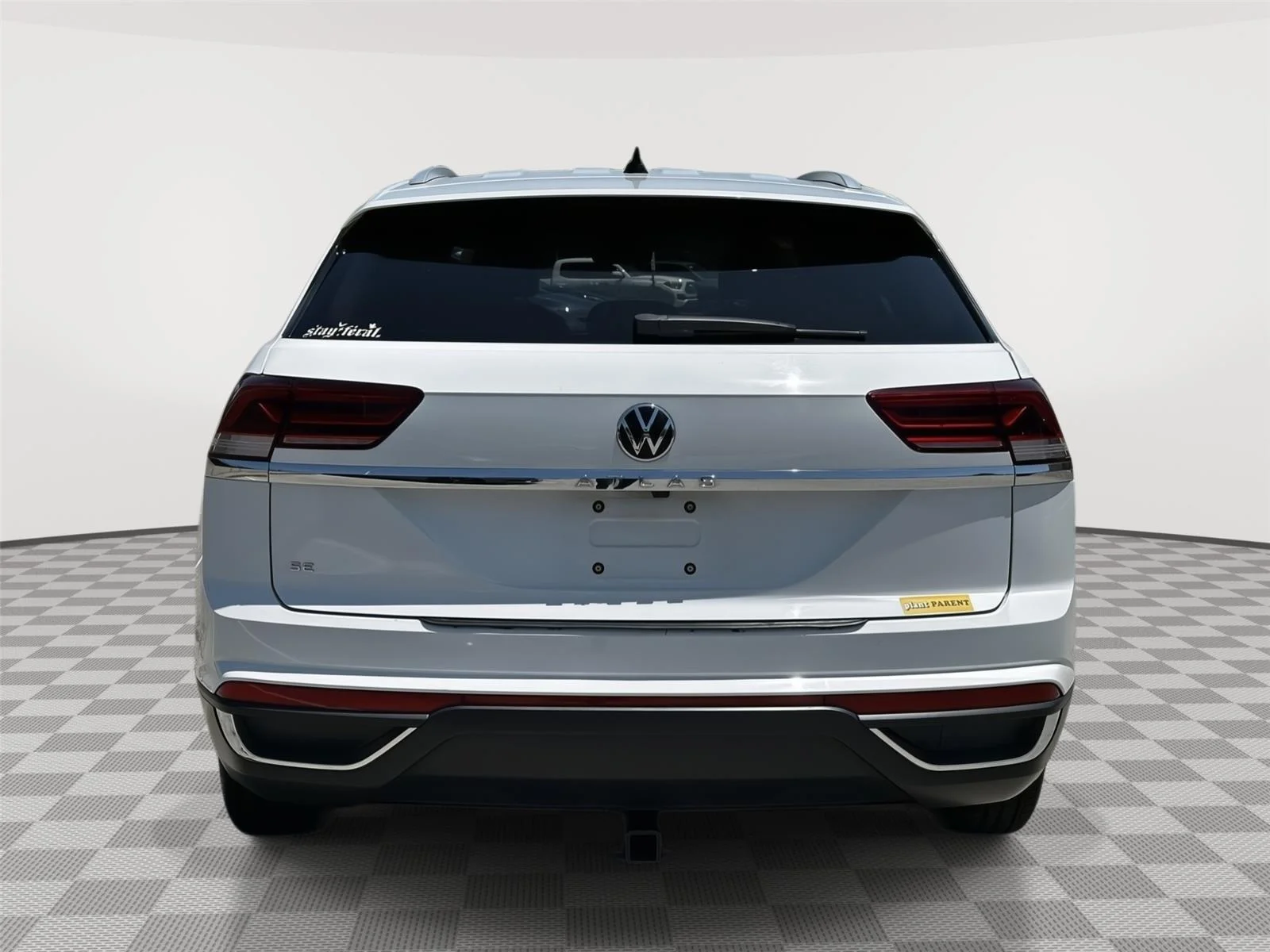 Used 2022 Pure White Volkswagen 2.0T SE image 4