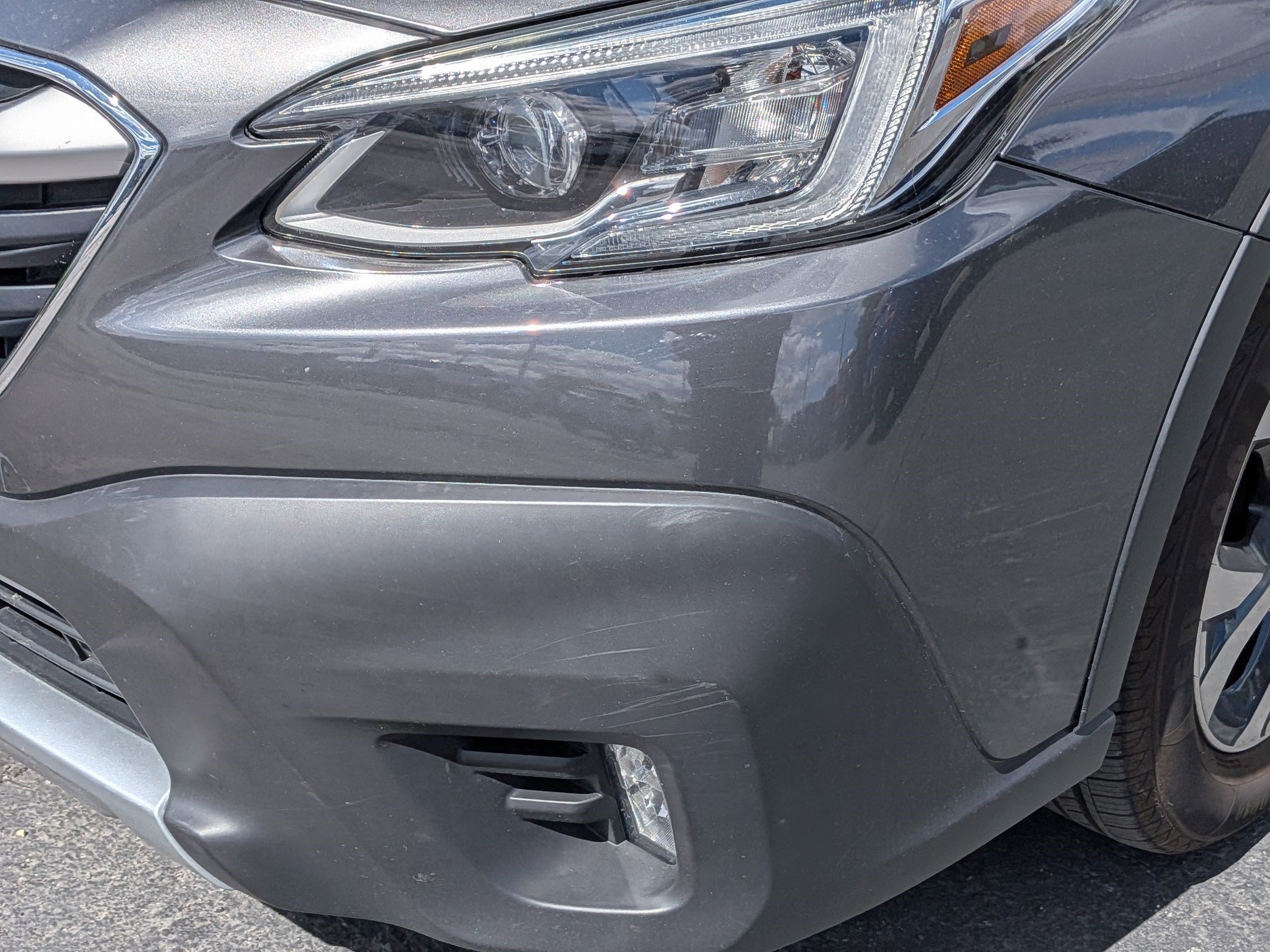 Used 2020 Magnetite Gray Metallic Subaru Limited image 11