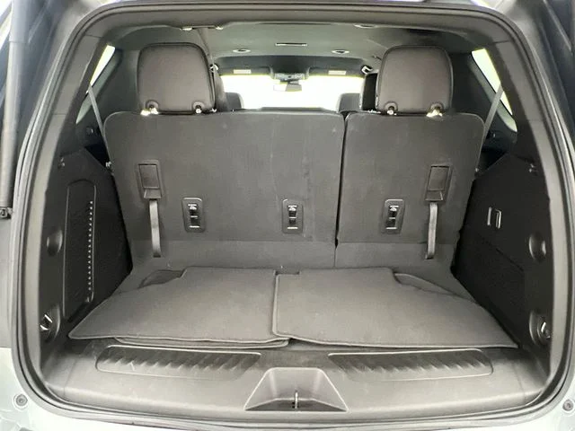 Used 2023 Gray Chevrolet LT image 39