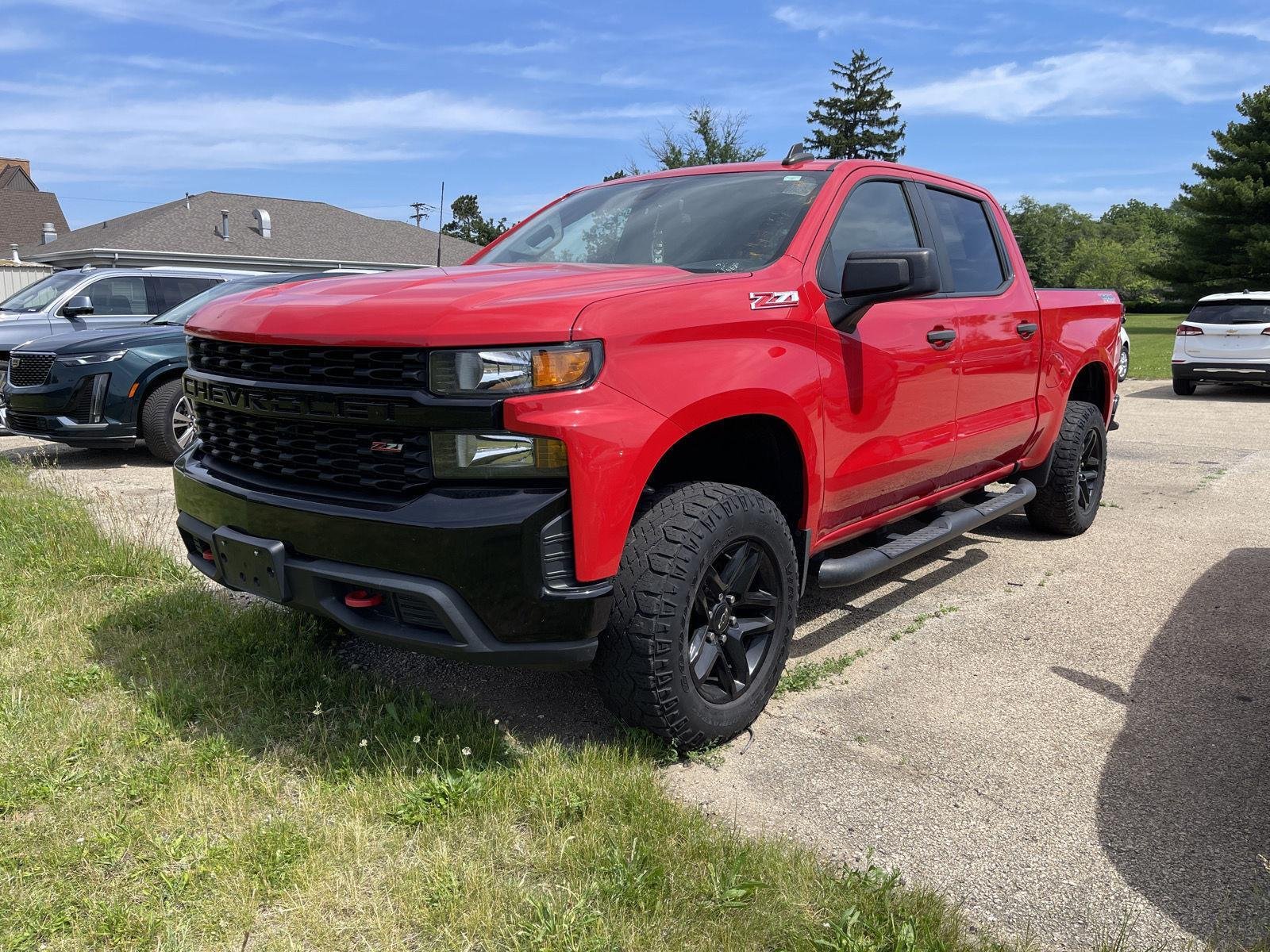 2019 Chevrolet Silverado 1500 Custom Trail Boss 4X4 Crew Cab Short Box's photo