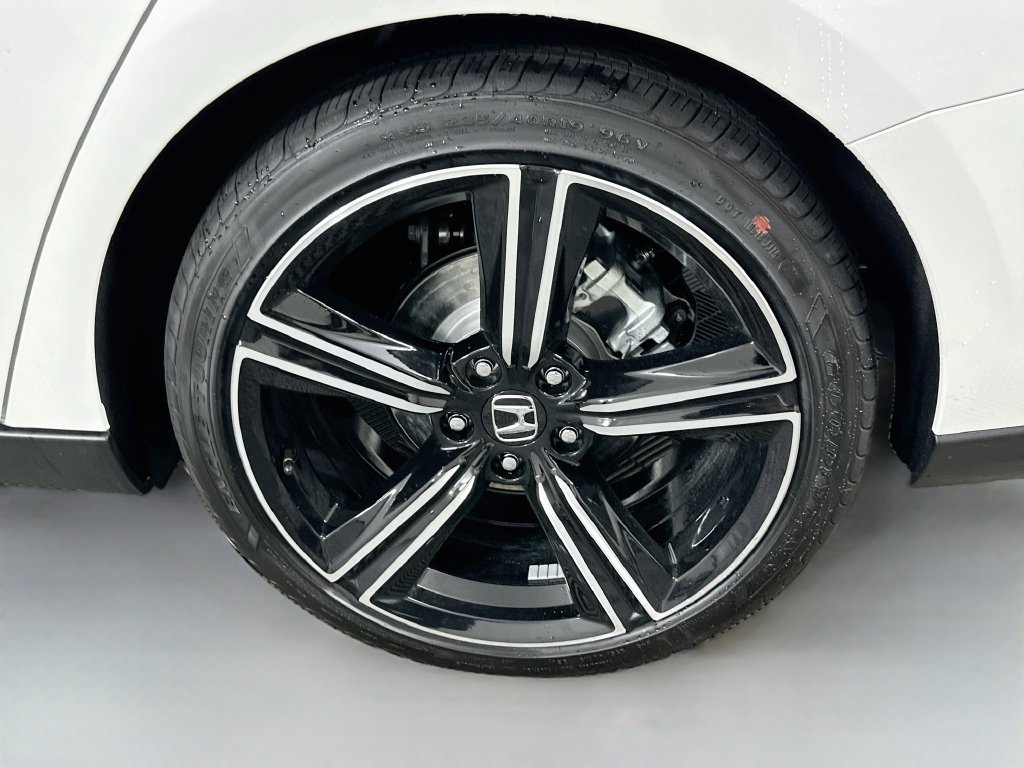 New 2026 Platinum White Pearl Honda SE image 21