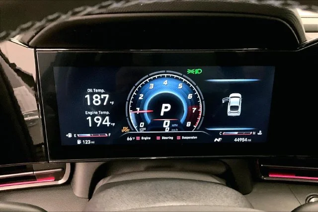 2023 Hyundai Elantra N - Photo 29