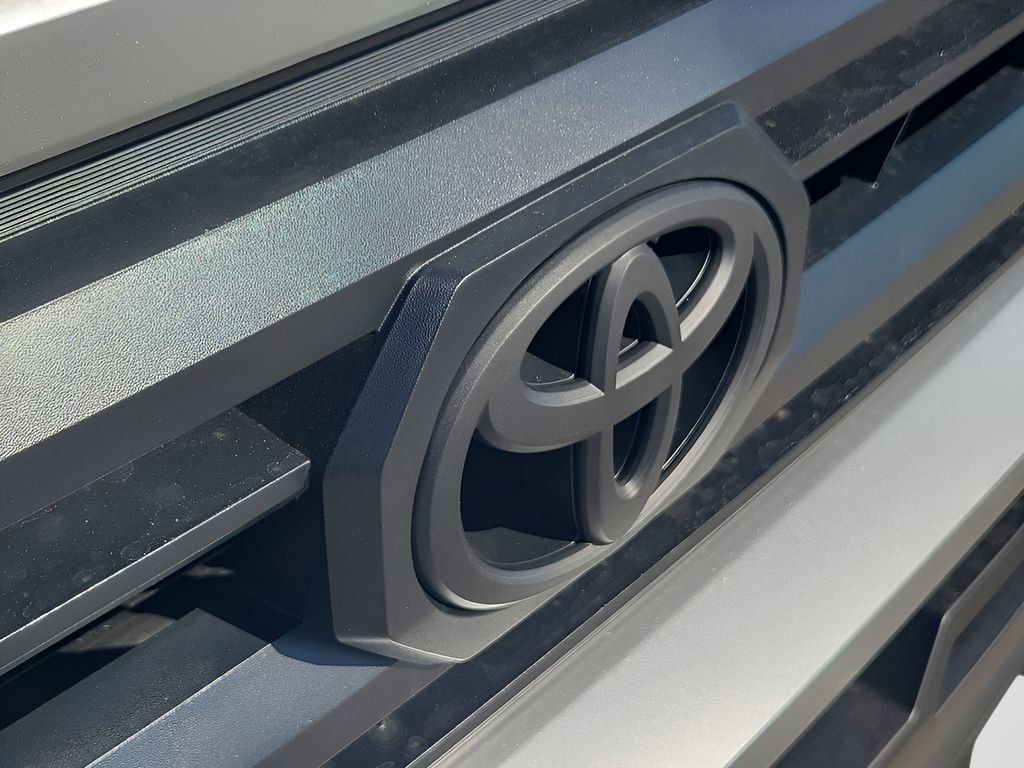 2026 Toyota Tacoma SR5 - Photo 39