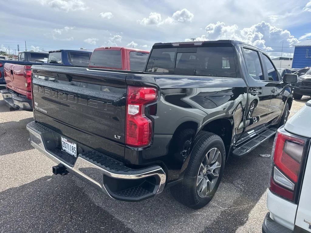 Certified Used 2020 Black Chevrolet LT image 13