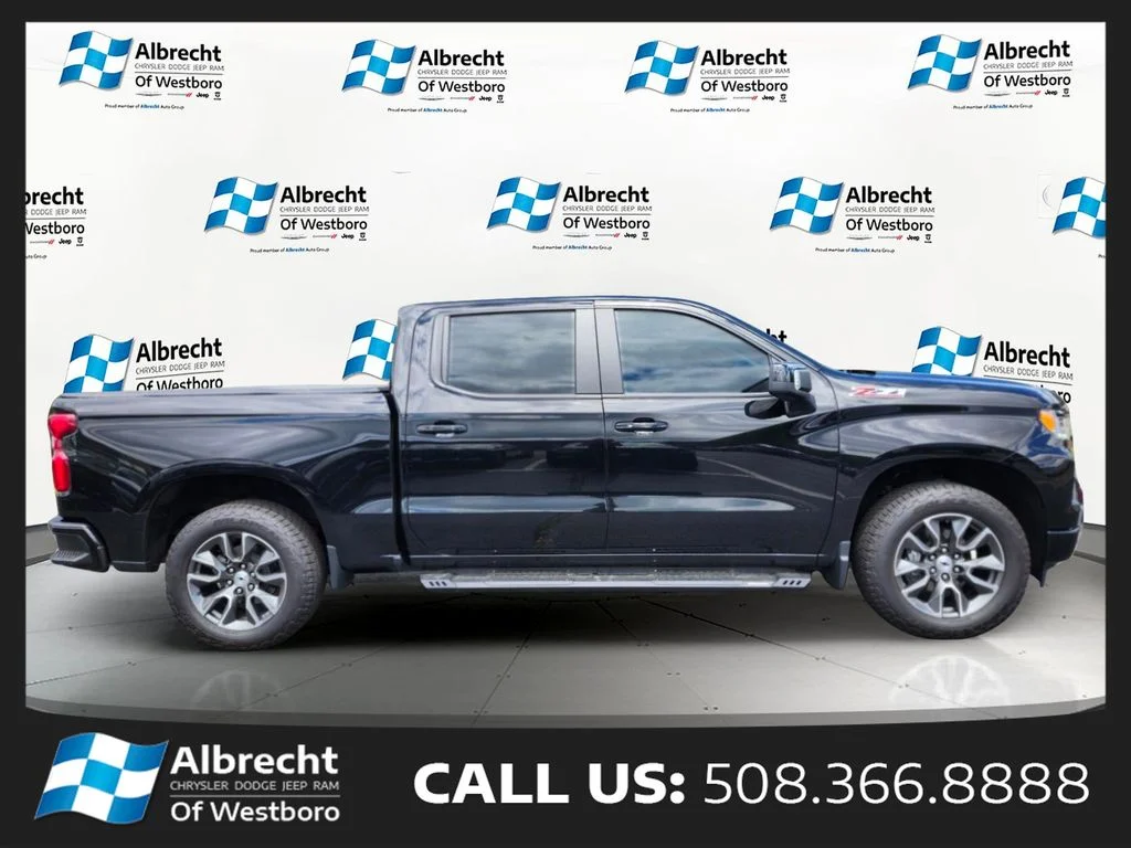 Used 2023 Black Chevrolet RST image 6