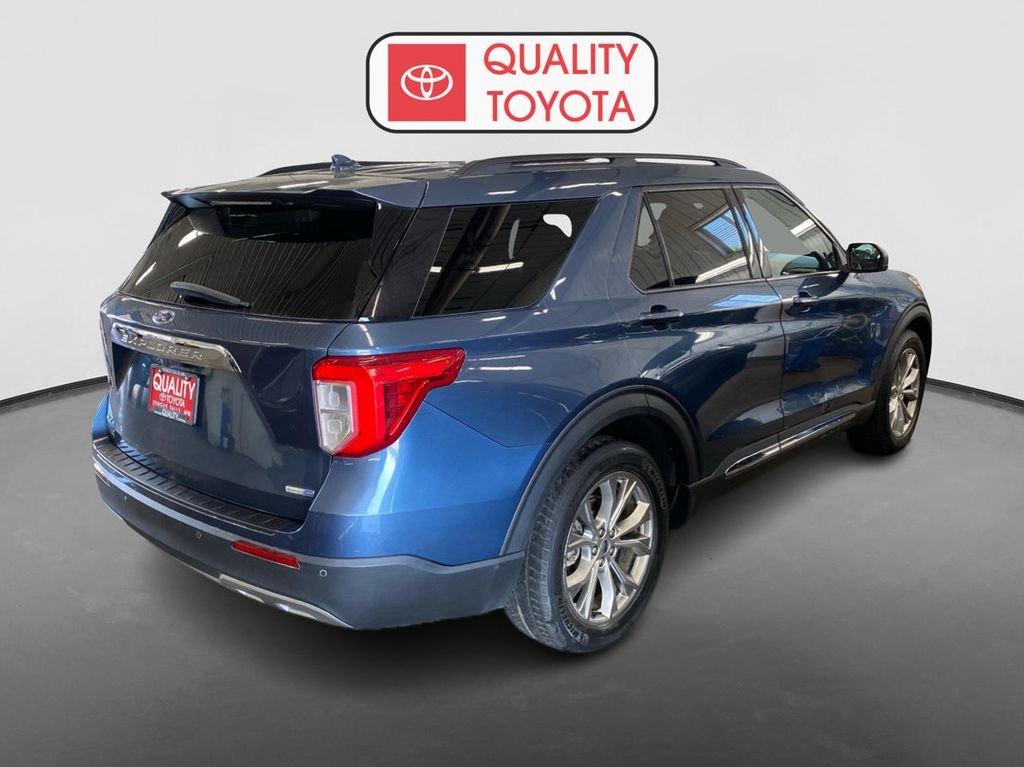 Used 2020 Blue Ford XLT image 3