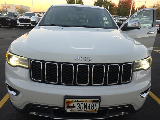 Used 2017 White Jeep Limited image 2