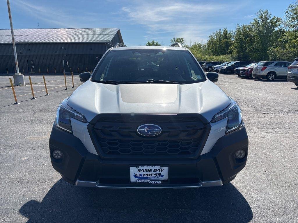 Used 2024 Ice Silver Metallic Subaru Wilderness image 2