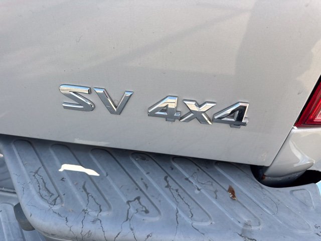 Used 2012  Nissan SV image 13
