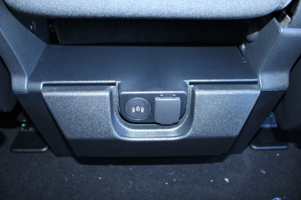 New 2026 Agate Black Metallic Ford F-250® XLT image 23