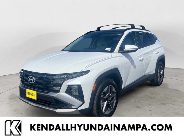 Certified Used 2025 White Hyundai SEL Convenience image 1