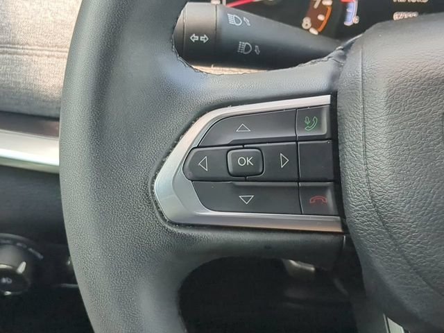 Certified Used 2023 White Jeep Latitude Lux image 29