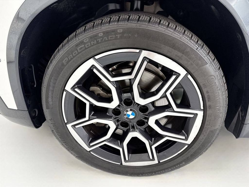 Certified Used 2025 Alpine White BMW xDrive28i image 29