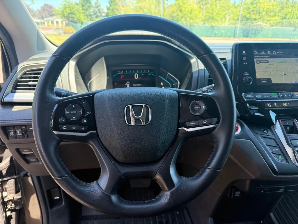 Used 2019 Pacific Pewter Metallic Honda EX-L image 10