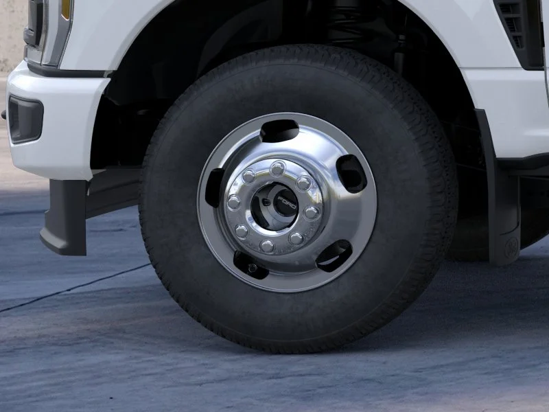 New 2026 Oxford White Ford F-350® XL image 19