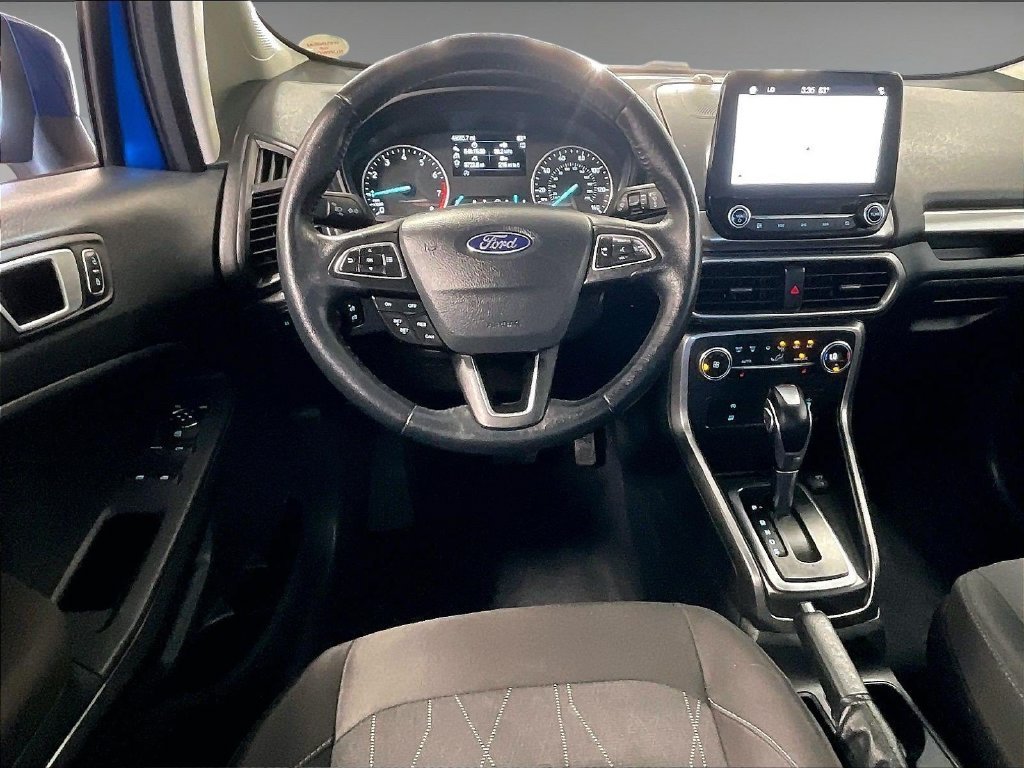 Used 2018 Blue Ford SE image 17