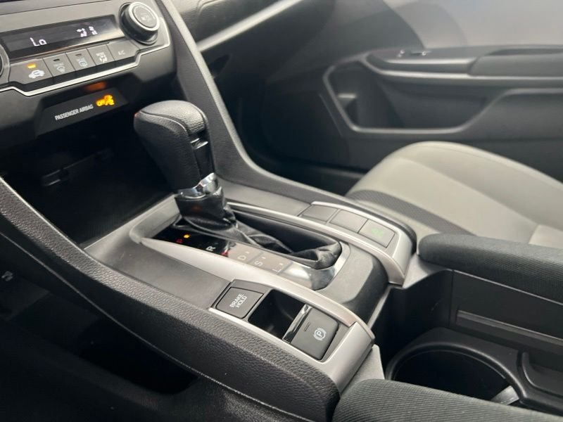 Used 2020  Honda LX image 28