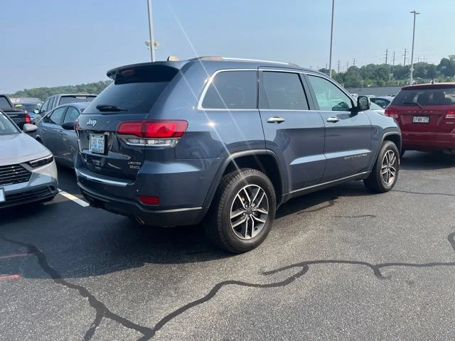 Used 2021 Blue Jeep Limited image 3