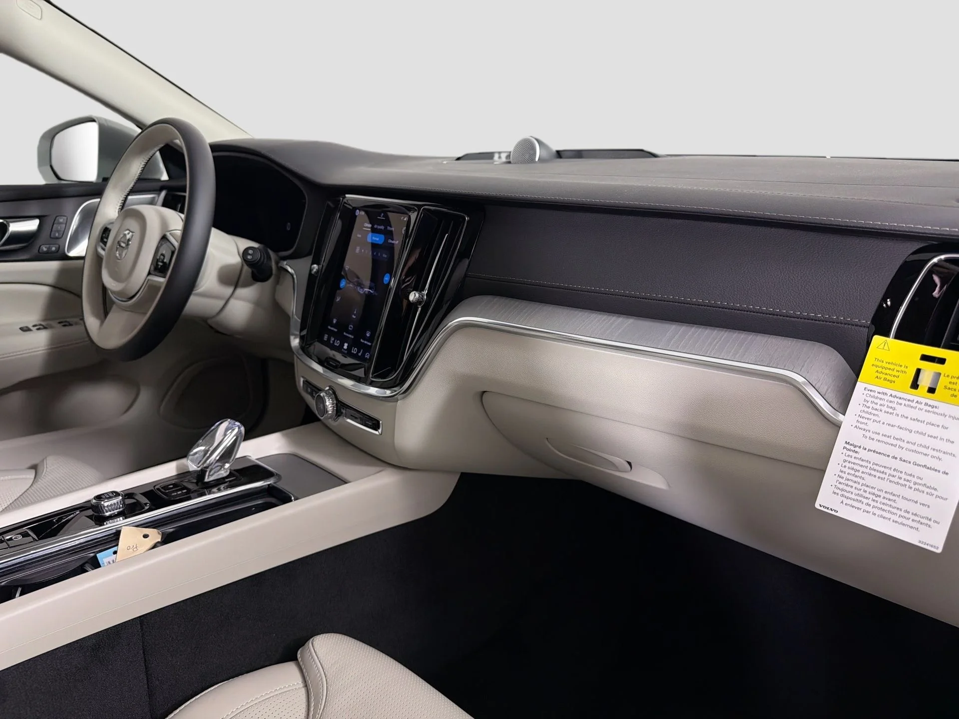 New 2026 Crystal White Volvo Ultra image 30