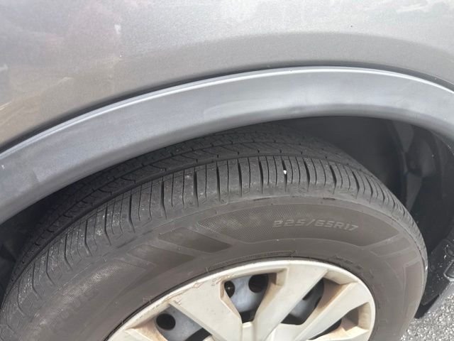 Used 2014 Gray Nissan S image 7