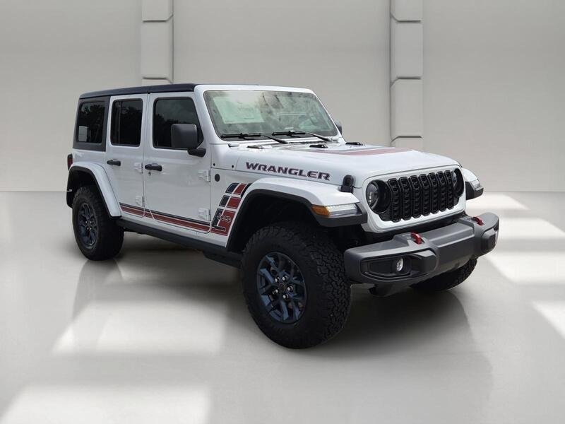 New 2026 Bright White Clearcoat Jeep WILLYS 4 DOOR 4X4 image 7